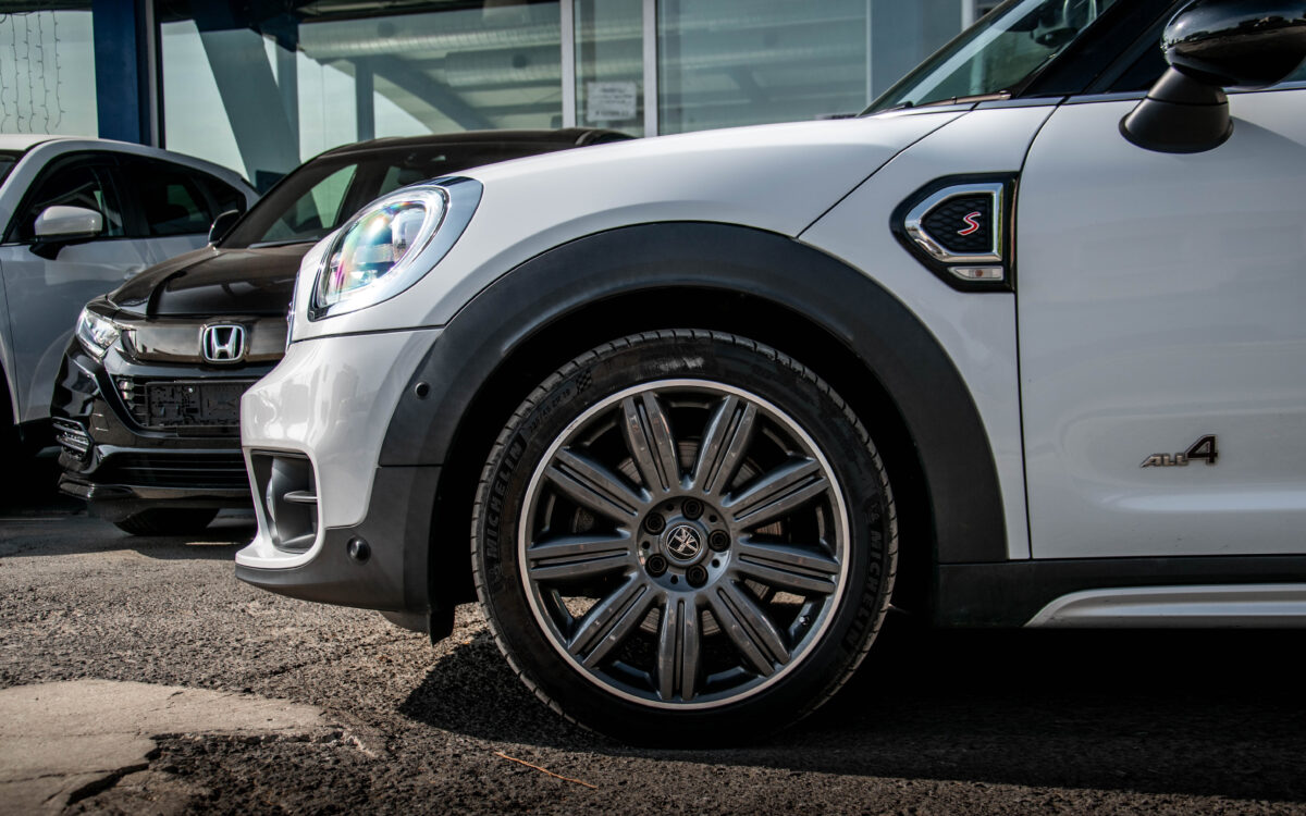 MINI_COOPER_COUNTRYMAN_12