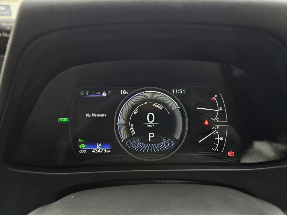 Lexus UX 250h 2021