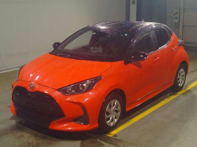 TOYOTA YARIS ORANGE - 1
