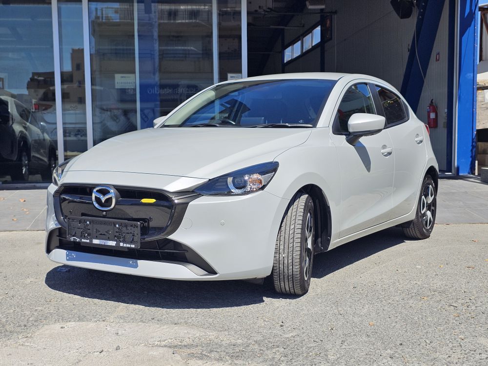 Mazda 2 Facelift 2023
