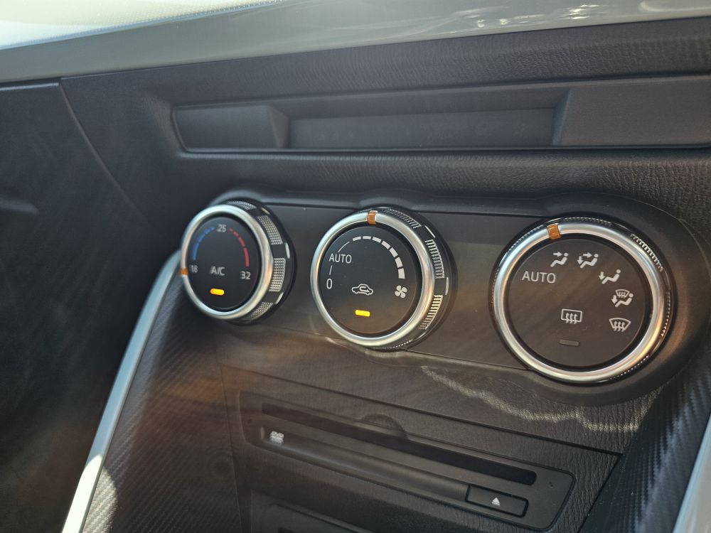 Mazda 2 Facelift 2023